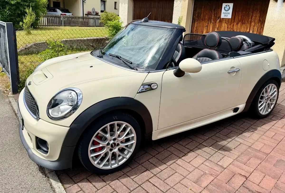 Gebraucht Mini John Cooper Works 211 PS (155 kW) 2012 Weiß Kleinwagen