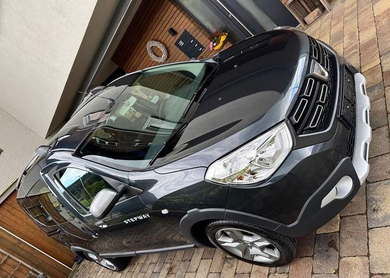Gebraucht Dacia Dokker Stepway 131 PS (96 kW) 2020 Grau Van / Kleinbus