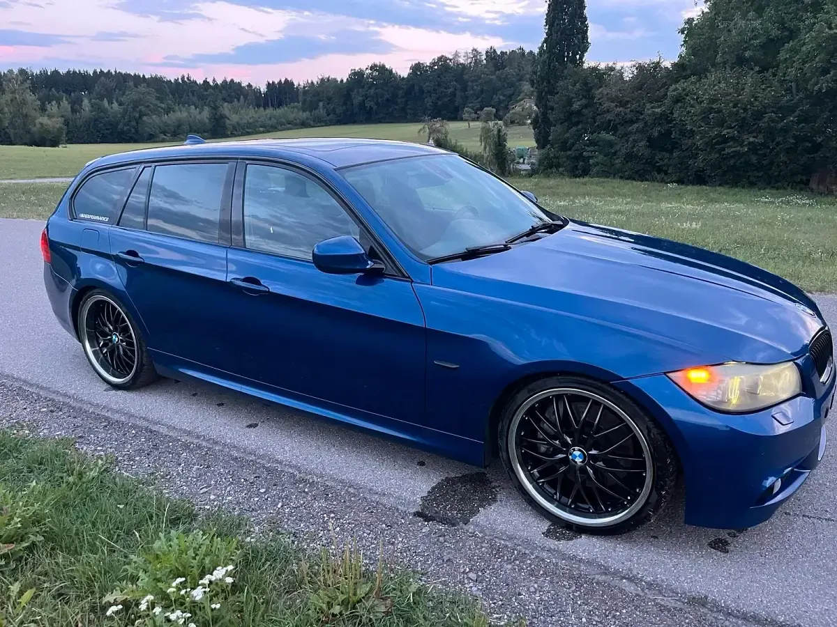 Gebraucht BMW 330 M Sport 2009 Blau Kombi