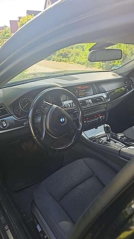 Gebraucht BMW 520 184 PS (135 kW) 2014 Limousine