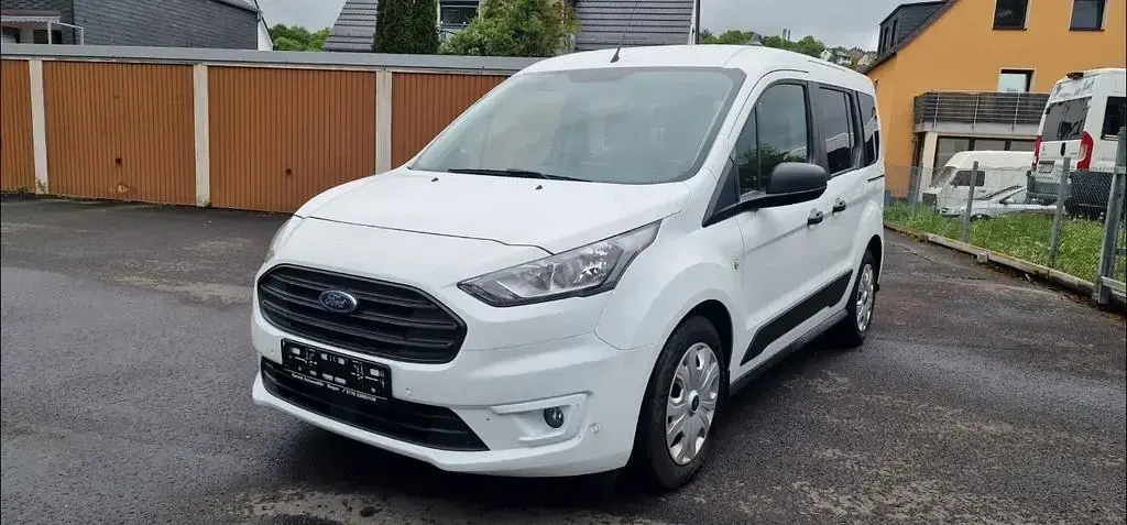 Używany Ford Transit Connect 120 KM (88 kW) 2021 Biały Minivan