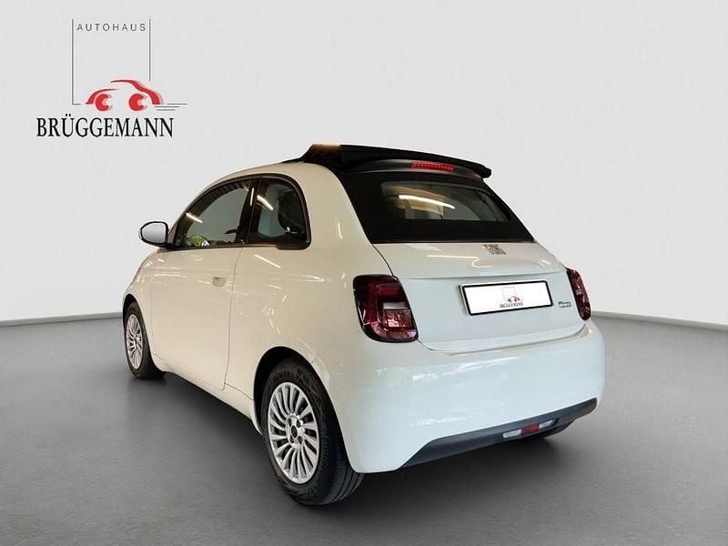 Gebraucht Fiat 500e 86 kW (118 PS) 2023 Weiß Cabrio