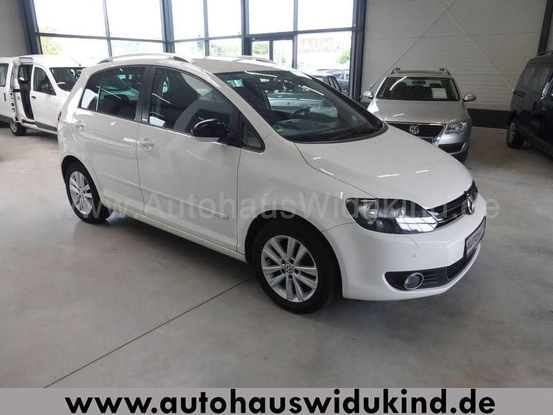 Gebraucht VW Golf Plus Style 86 PS (63 kW) 2011 Weiß Van / Kleinbus