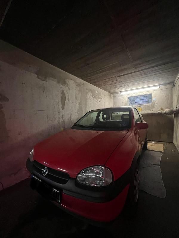 Gebraucht Opel Astra 65 PS (47 kW) 1997 Rot Kleinwagen