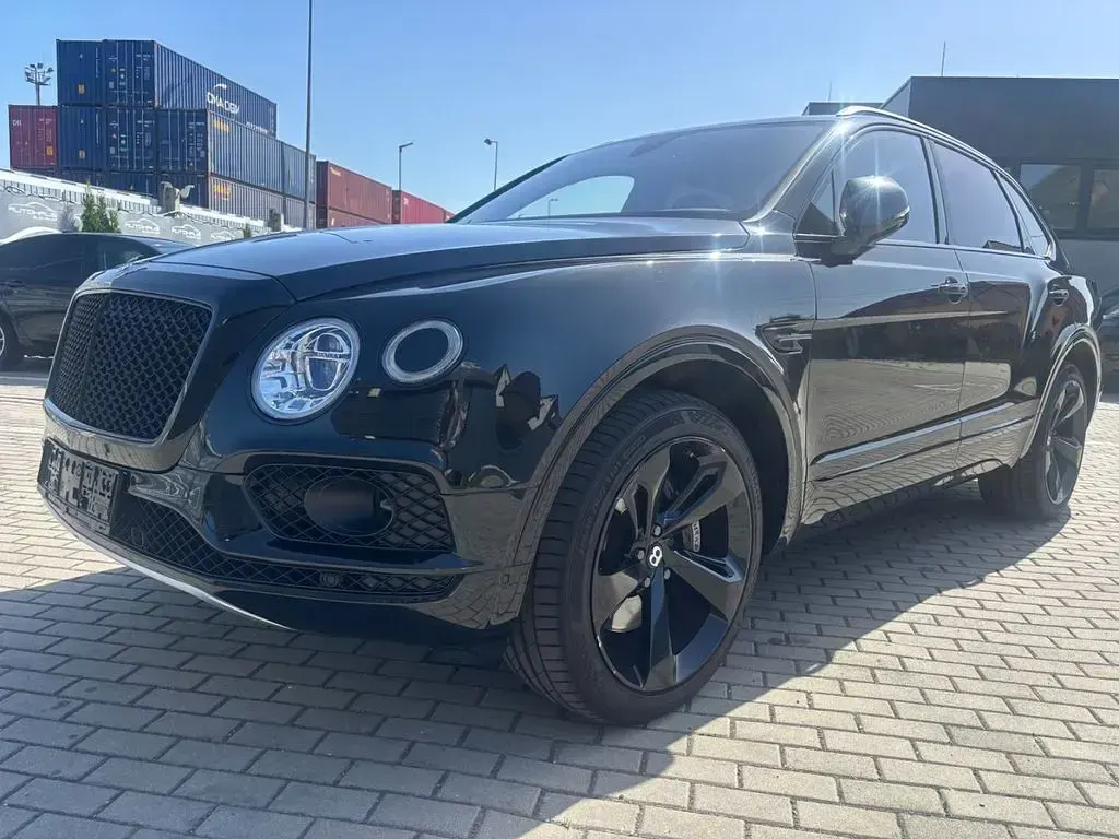 Gebraucht Bentley Bentayga 549 PS (403 kW) 2018 Schwarz SUV
