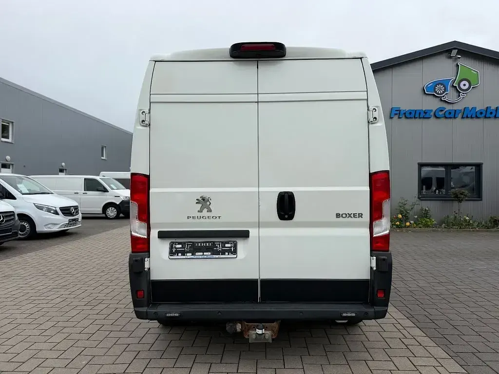 Gebraucht Peugeot Boxer 140 PS (102 kW) 2020 Weiß Van