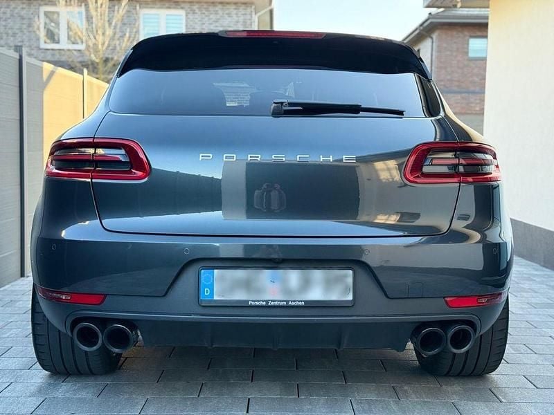 Gebraucht Porsche Macan S 258 PS (189 kW) 2018 Schwarz SUV