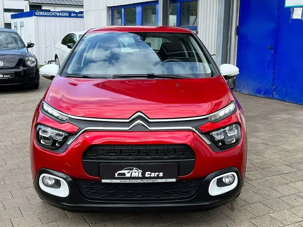 Usado Citroën C3 82 CV (60 kW) 2024 Rojo Berlina