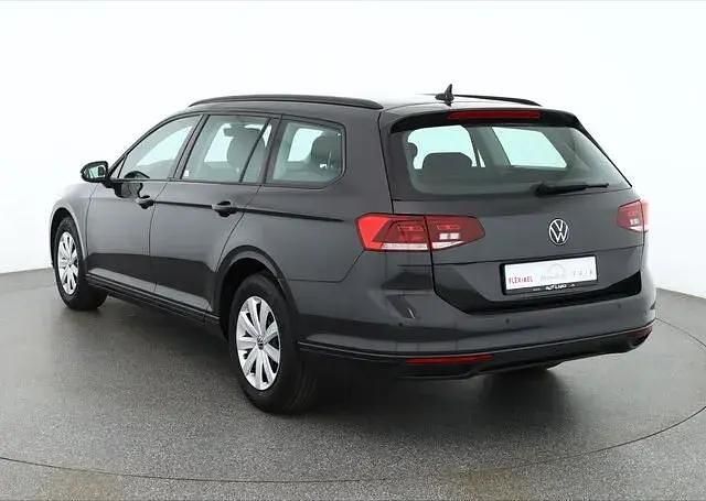 Second-hand VW Passat 122 CP (89 kW) 2024 Gri Break