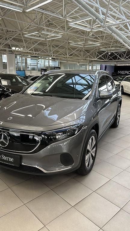 Gebraucht Mercedes EQA250 139 kW (190 PS) 2021 Grau SUV