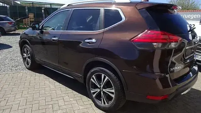 Gebraucht Nissan X-Trail N-Connecta 150 PS (110 kW) 2020 Braun SUV