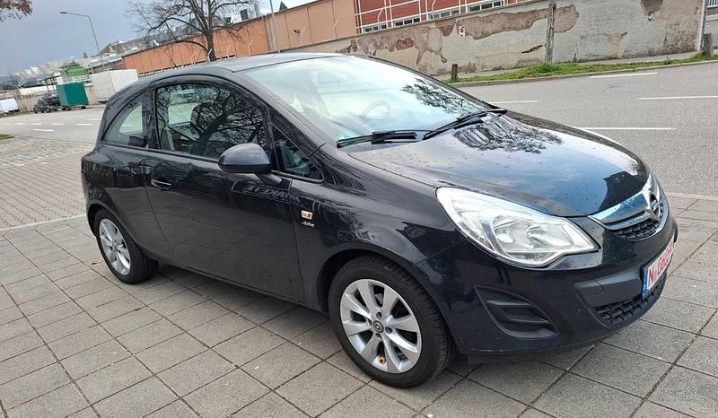 Gebraucht Opel Corsa Active 87 PS (63 kW) 2013 Schwarz Kleinwagen