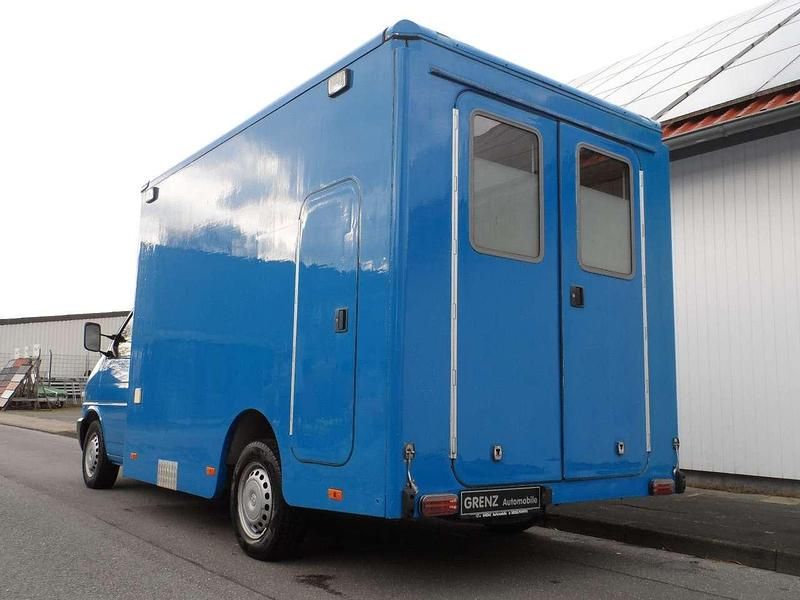 Gebraucht VW T4 102 PS (75 kW) 2001 Blau Van