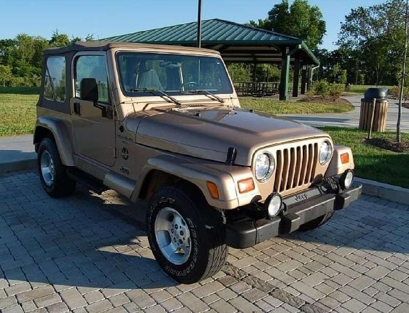Bronze Gebraucht 1998 Jeep Wrangler Sahara SUV | 18.100 € (Fairer Preis) - Bild 1/4