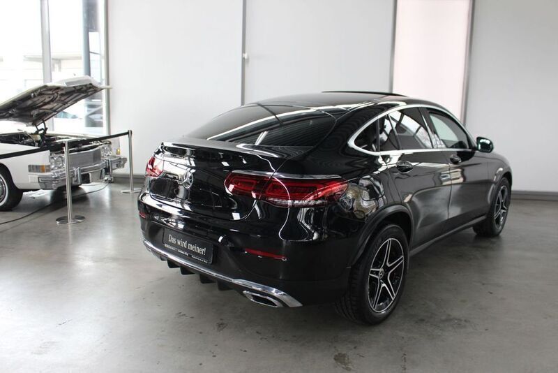 Gebraucht Mercedes GLC200 AMG 197 PS (144 kW) 2019 Schwarz , obsidianschwarz metallic SUV