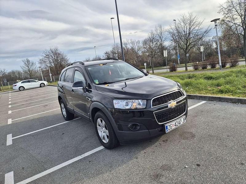 Gebraucht Chevrolet Captiva LS 163 PS (119 kW) 2012 SUV
