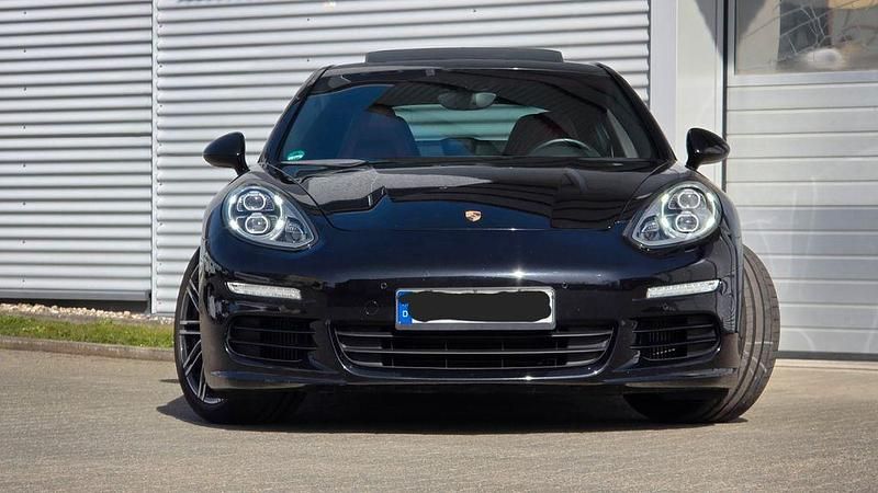 Gebraucht Porsche Panamera 4S 420 PS (308 kW) 2015 Schwarz Limousine
