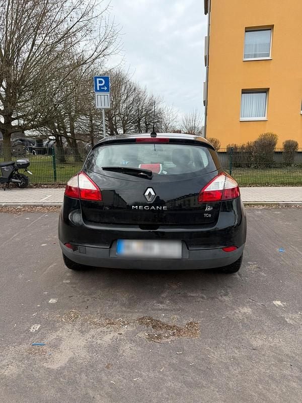 Gebraucht Renault Mégane III 116 PS (85 kW) 2013 Schwarz Limousine