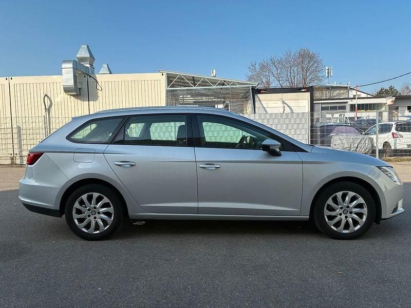 Second-hand Seat Leon ST Style 110 CP (80 kW) 2015 Argintiu Break
