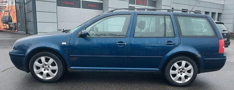 Gebraucht VW Golf IV Pacific 101 PS (74 kW) 2004 Blau Kombi