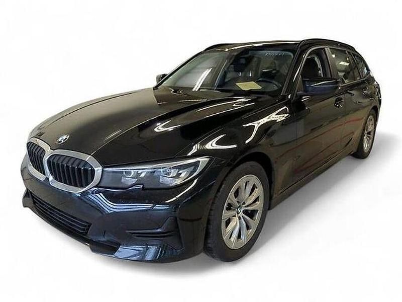 Gebraucht BMW 330 Advantage 286 PS (210 kW) 2020 Schwarz Limousine