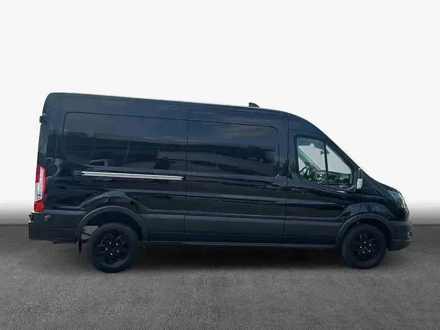 Gebraucht Ford Transit Trend 170 PS (125 kW) 2022 Schwarz Pickup