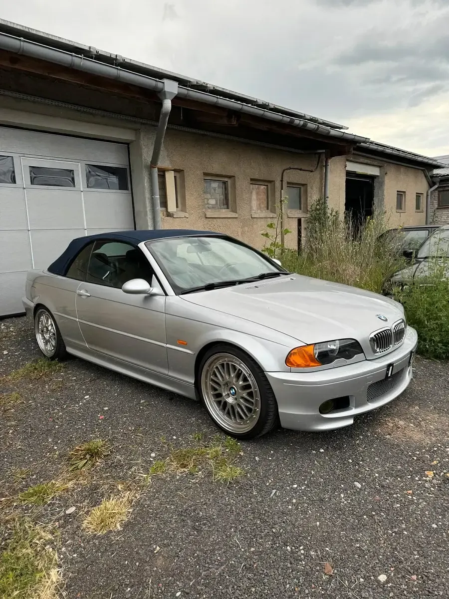 Gebraucht BMW 325 Cabriolet M Sport 192 PS (141 kW) 2001 Silber Cabrio