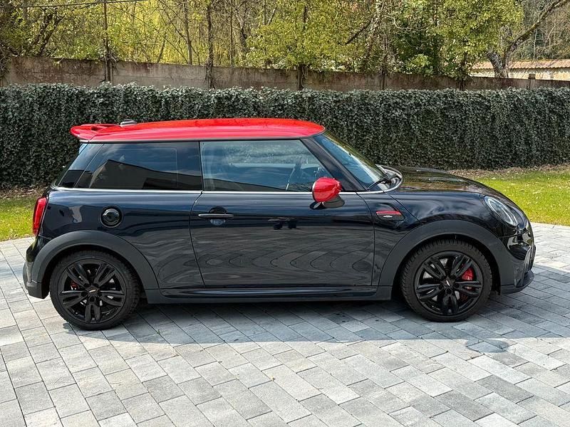 Gebraucht Mini John Cooper Works 231 PS (169 kW) 2022 Blau Kleinwagen