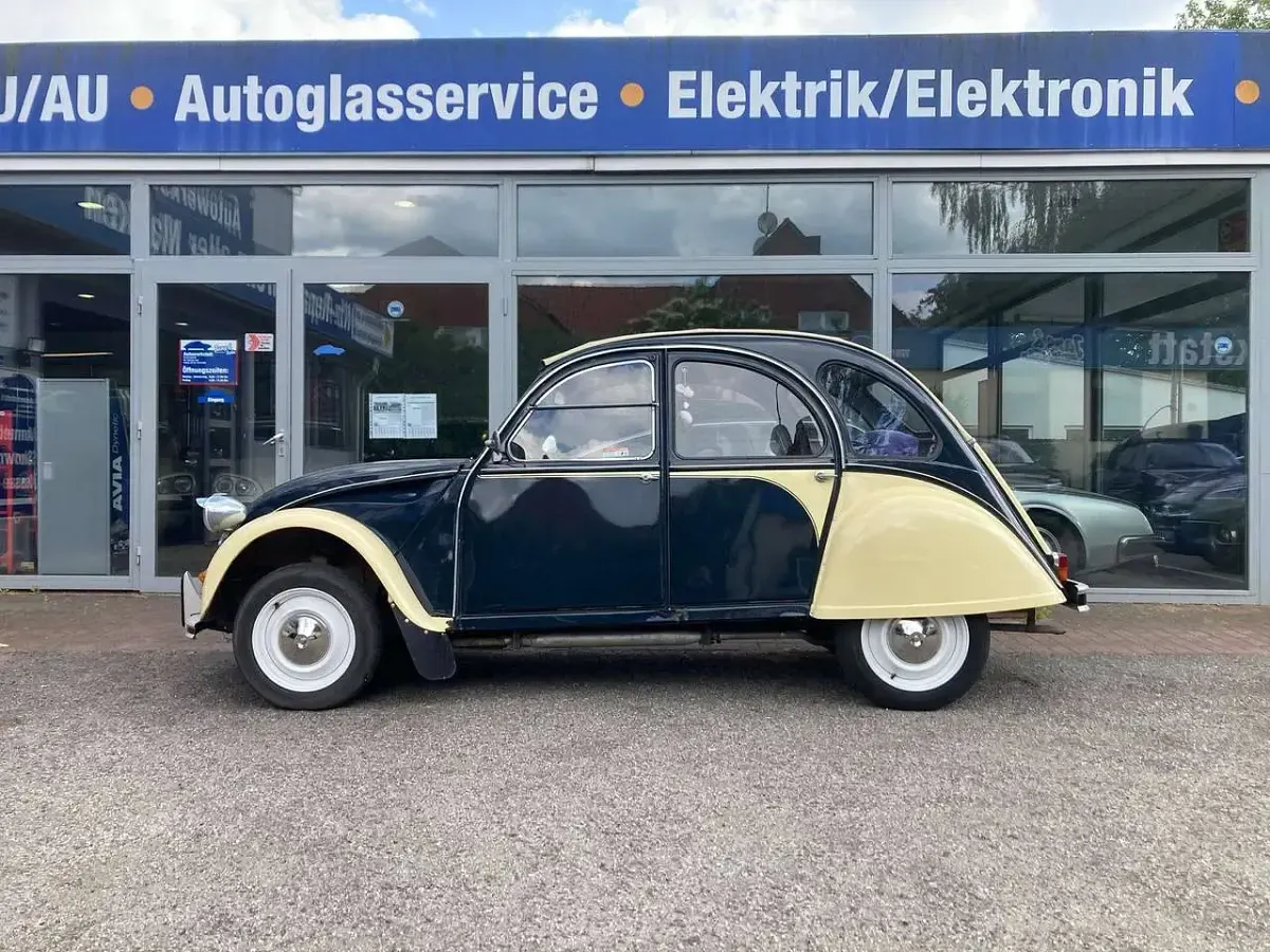 Gebraucht Citroën 2CV 27 PS (19 kW) 1986 Blau/gelb Limousine