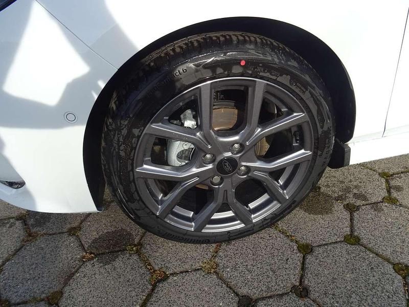 Gebraucht Ford Fiesta ST-Line 101 PS (74 kW) 2023 Frostweiß Kleinwagen
