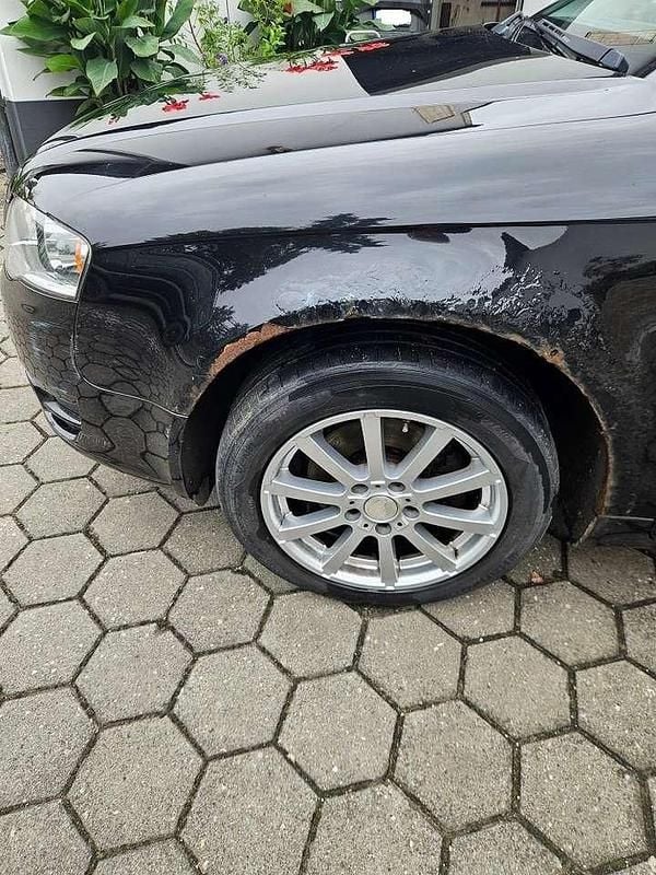 Gebraucht Audi A4 140 PS (102 kW) 2006 Schwarz Kombi