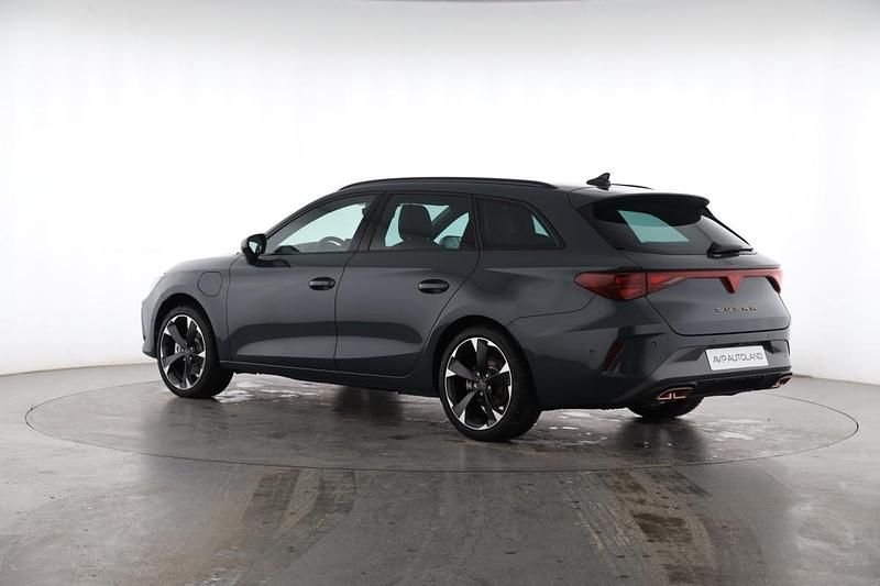 Usata Cupra Leon 204 CV (150 kW) 2025 Blu Station wagon