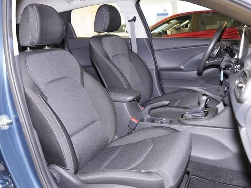 Gebraucht Hyundai i30 Trend 160 PS (117 kW) 2024 Teal blue / met Kombi