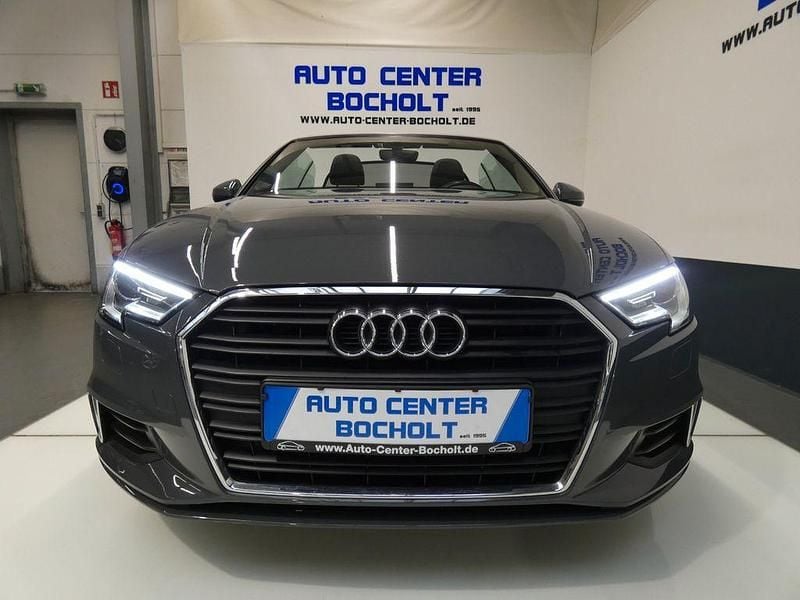 Gebraucht Audi A3 Cabriolet Sport 150 PS (110 kW) 2020 Grau Cabrio