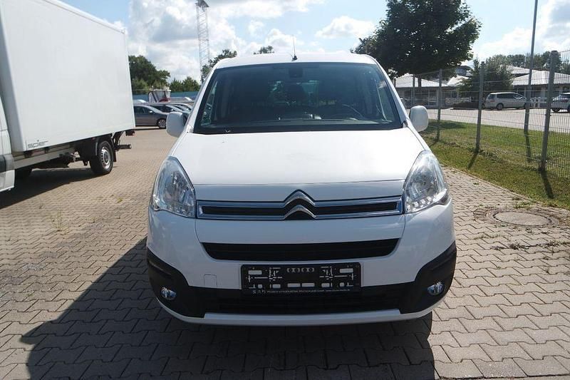 Gebraucht Citroën Berlingo SELECTION 110 PS (80 kW) 2016 Weiß Van / Kleinbus