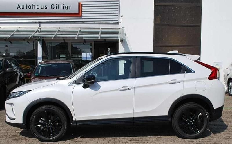 Gebraucht Mitsubishi Eclipse Cross Active 148 PS (108 kW) 2020 Perlmuttweiß SUV