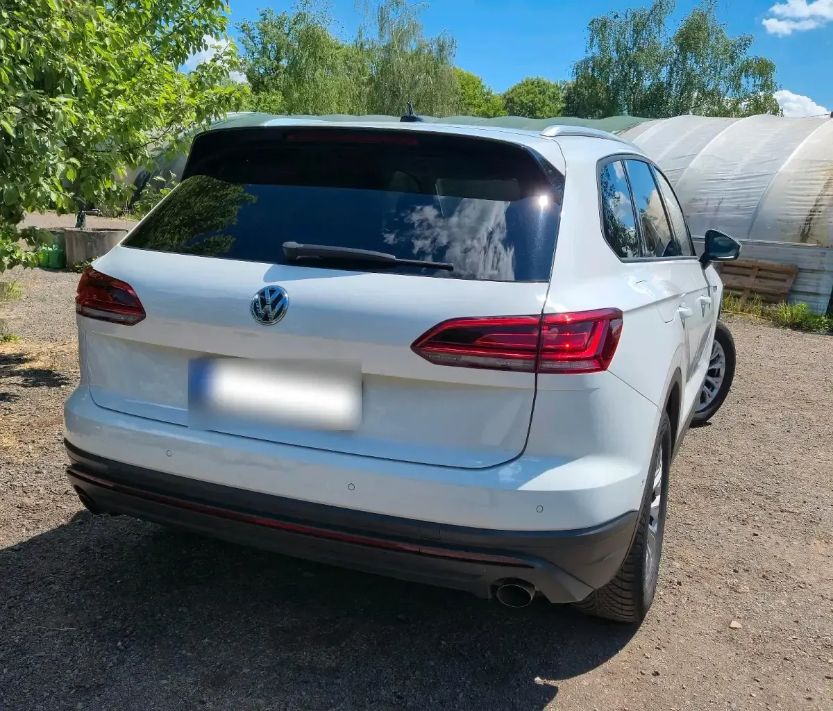 Gebraucht VW Touareg 231 PS (169 kW) 2020 Weiß SUV