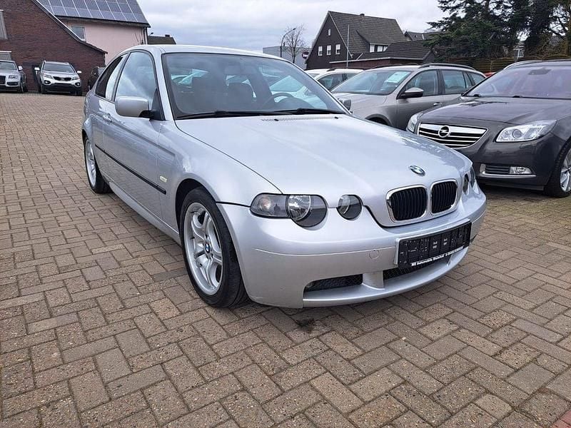 Gebraucht BMW 316 M Sport 116 PS (85 kW) 2002 Silber Limousine