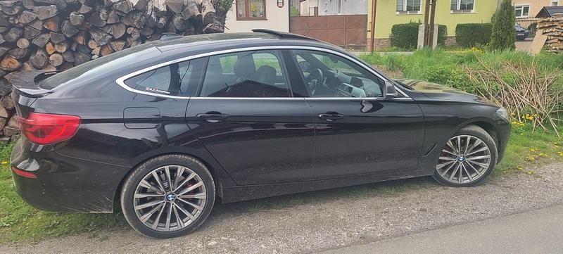 Gebraucht BMW 330 258 PS (189 kW) 2016 Schwarz Limousine