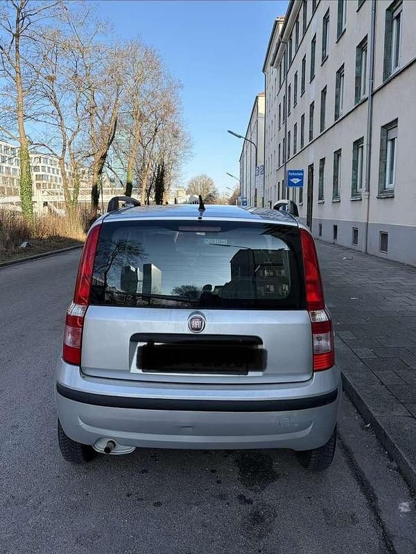Gebraucht Fiat Panda Dynamic 60 PS (44 kW) 2011 Grau Kleinwagen