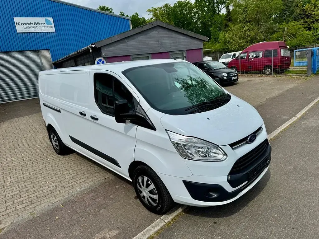 Occasion Ford Transit Custom 131 ch (96 kW) 2017 Blanc Monospace