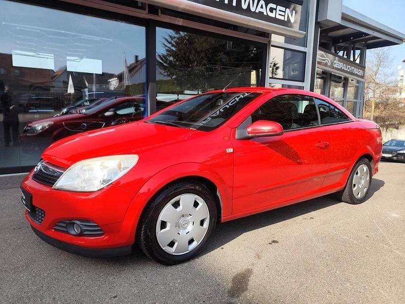 Gebraucht Opel Astra Cabriolet 140 PS (102 kW) 2007 Rot Cabrio