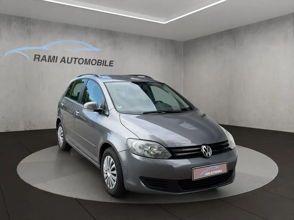 Gebraucht VW Golf VI 105 PS (77 kW) 2010 Grau Kleinwagen