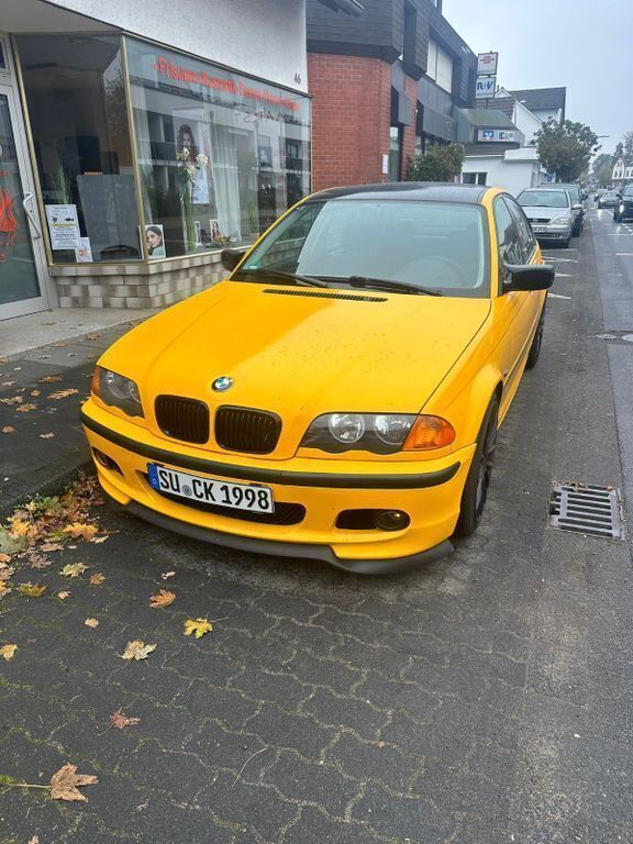 Gelb Gebraucht 1999 BMW 320 Limousine | 3.250 € (Fairer Preis) - Bild 1/4