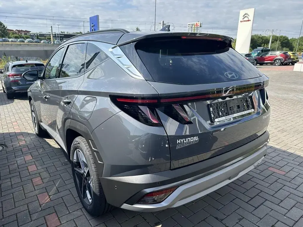 Neu Hyundai Tucson GO! 160 PS (117 kW) 2025 Grau SUV