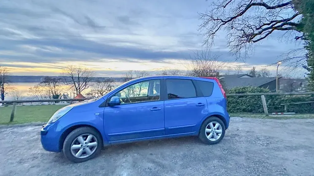 Second-hand Nissan Note Acenta 110 CP (80 kW) 2006 Albastru Hatchback