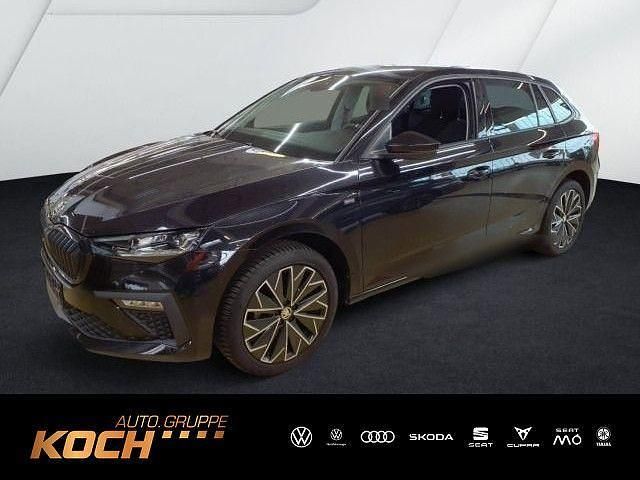 Schwarzmagic perleffekt Gebraucht 2024 Skoda Scala Selection Kleinwagen | 24.430 € (Fairer Preis) - Bild 1/2