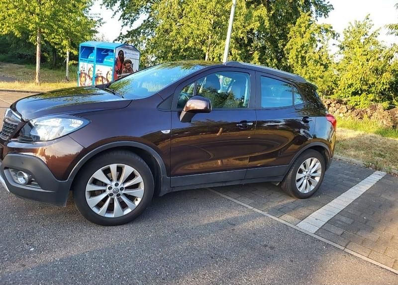 Braun Gebraucht 2015 Opel Mokka SUV | 7.999 € - Bild 1/4