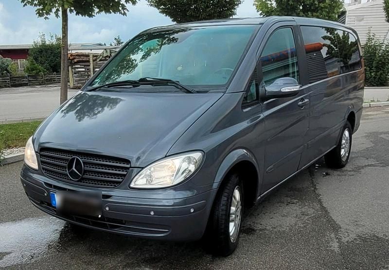 Grau Gebraucht 2004 Mercedes Viano Van / Kleinbus | 4.800 € (Superpreis) - Bild 1/4