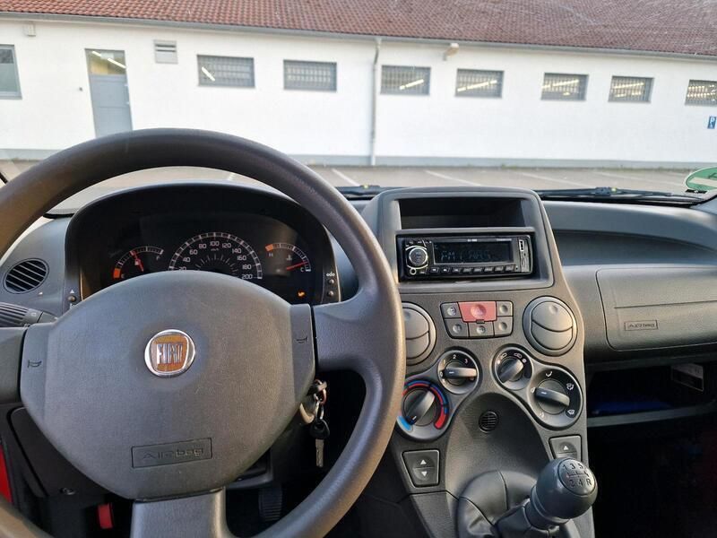 Rot Gebraucht 2009 Fiat Panda Kleinwagen | 500 € (Superpreis) - Bild 1/4